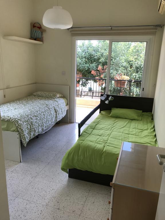 The Marilouize Apartment Пея Екстериор снимка