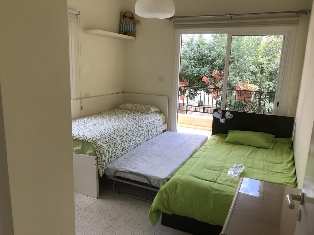 The Marilouize Apartment Пея Екстериор снимка