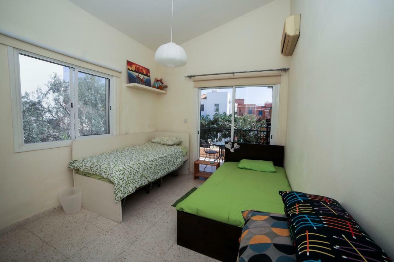 The Marilouize Apartment Пея Екстериор снимка