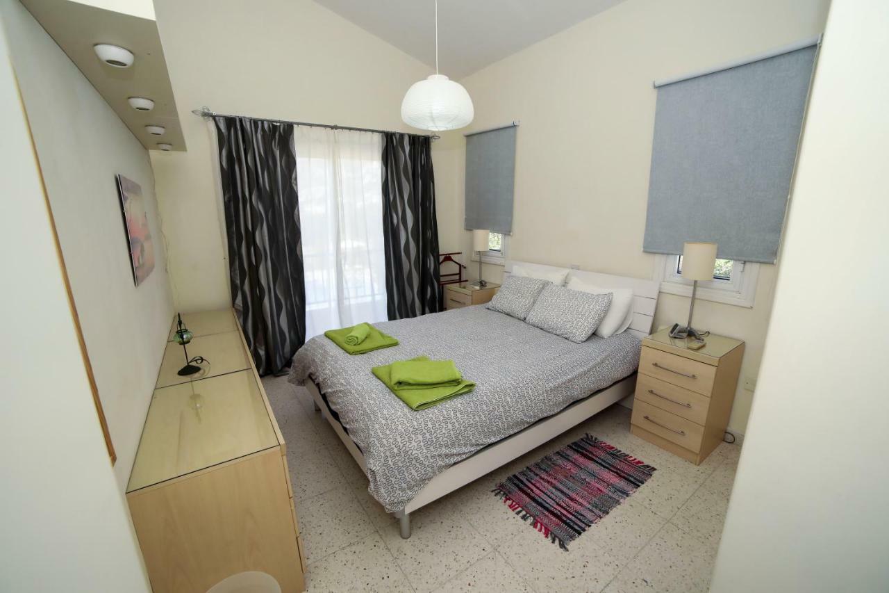 The Marilouize Apartment Пея Екстериор снимка